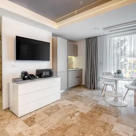 Astria Rosegold * 奥林普